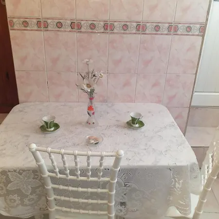 Enna Konuk Evi * Ayvalı